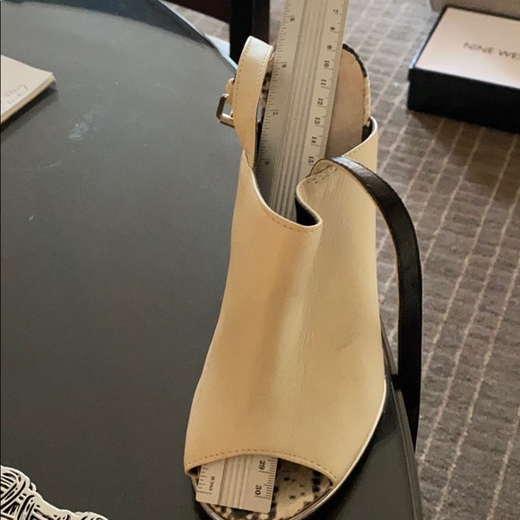 Design Lab Shoes - Picture 6 of 7